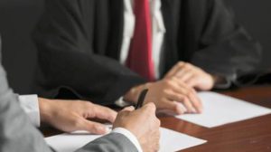 合同的分類(lèi)方法二（按合同內(nèi)容分）